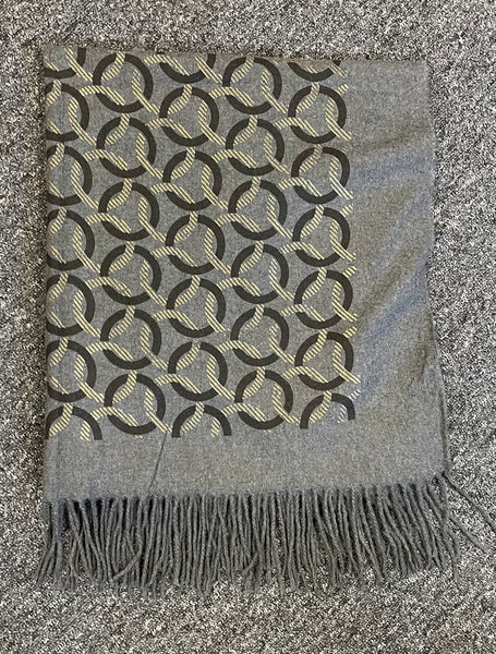 Circles scarf